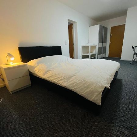 En-Suite For Family,Couple And Females Lancaster Ngoại thất bức ảnh