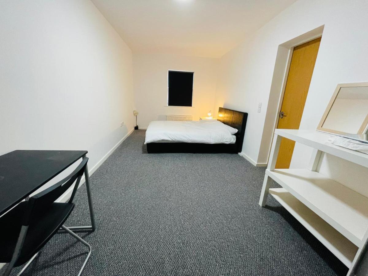 En-Suite For Family,Couple And Females Lancaster Ngoại thất bức ảnh